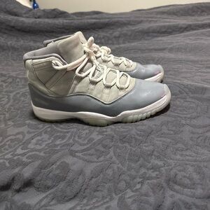 Jordan Sneakers Gray and White